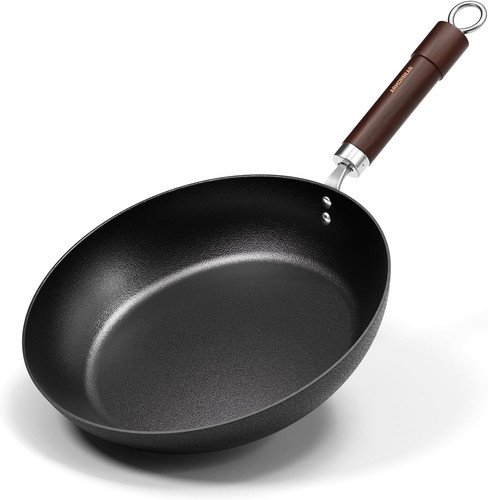 Carbon steel frying pan - carbon,